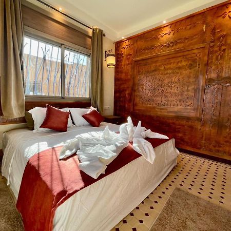 Hotel Apartments Lexpert " Riad The Family" Merzouga Esterno foto
