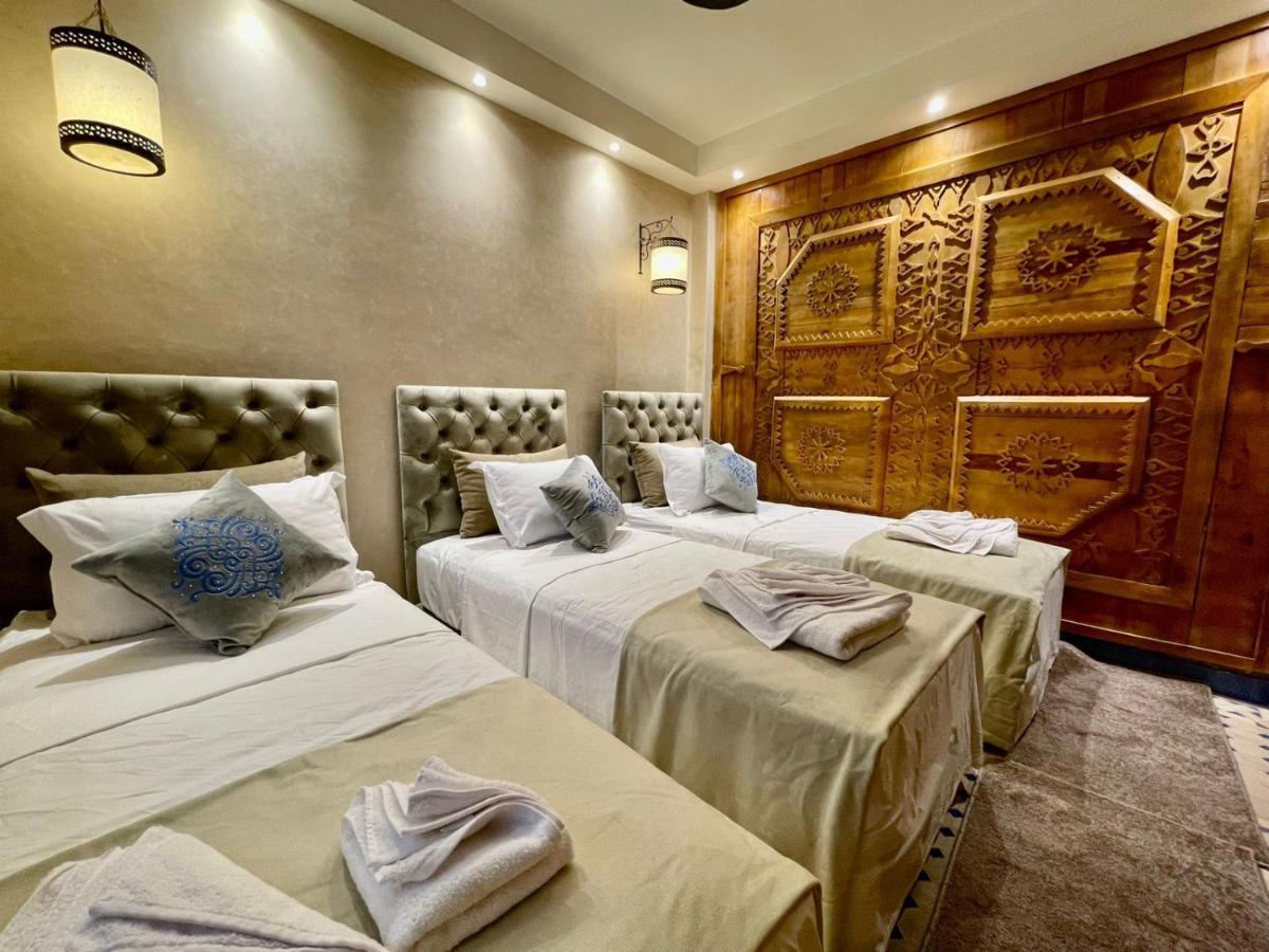 Hotel Apartments Lexpert " Riad The Family" Merzouga Esterno foto