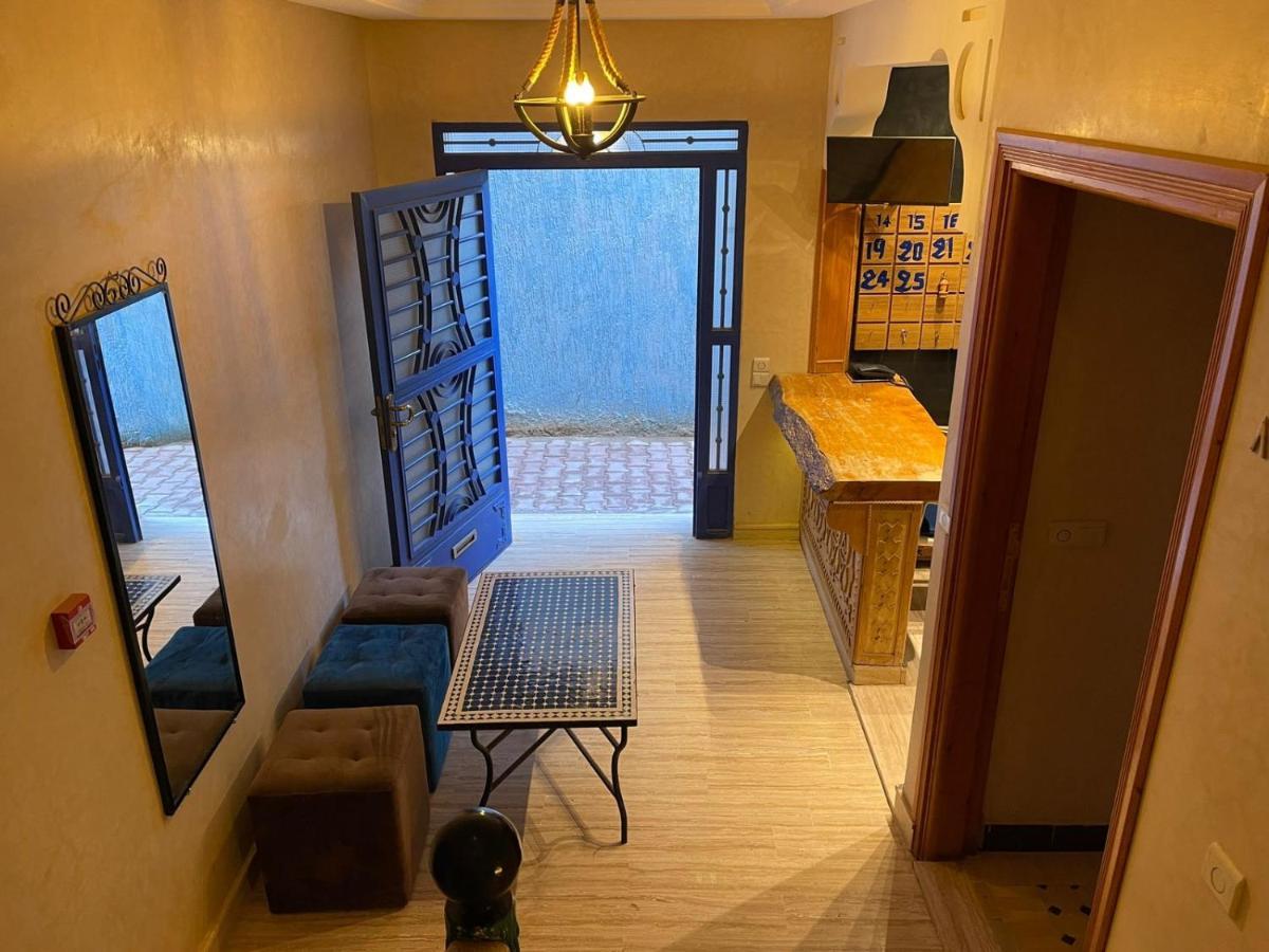 Hotel Apartments Lexpert " Riad The Family" Merzouga Esterno foto