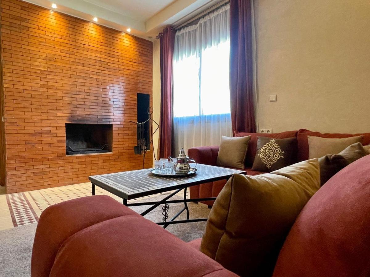 Hotel Apartments Lexpert " Riad The Family" Merzouga Esterno foto