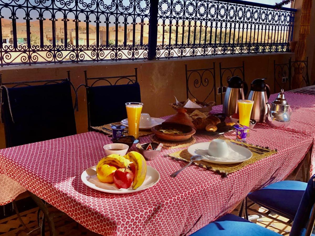 Hotel Apartments Lexpert " Riad The Family" Merzouga Esterno foto