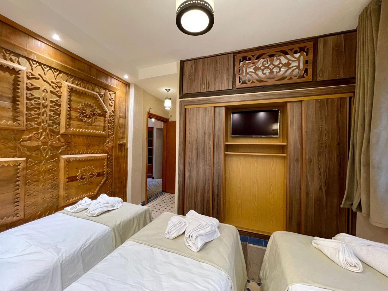 Hotel Apartments Lexpert " Riad The Family" Merzouga Esterno foto